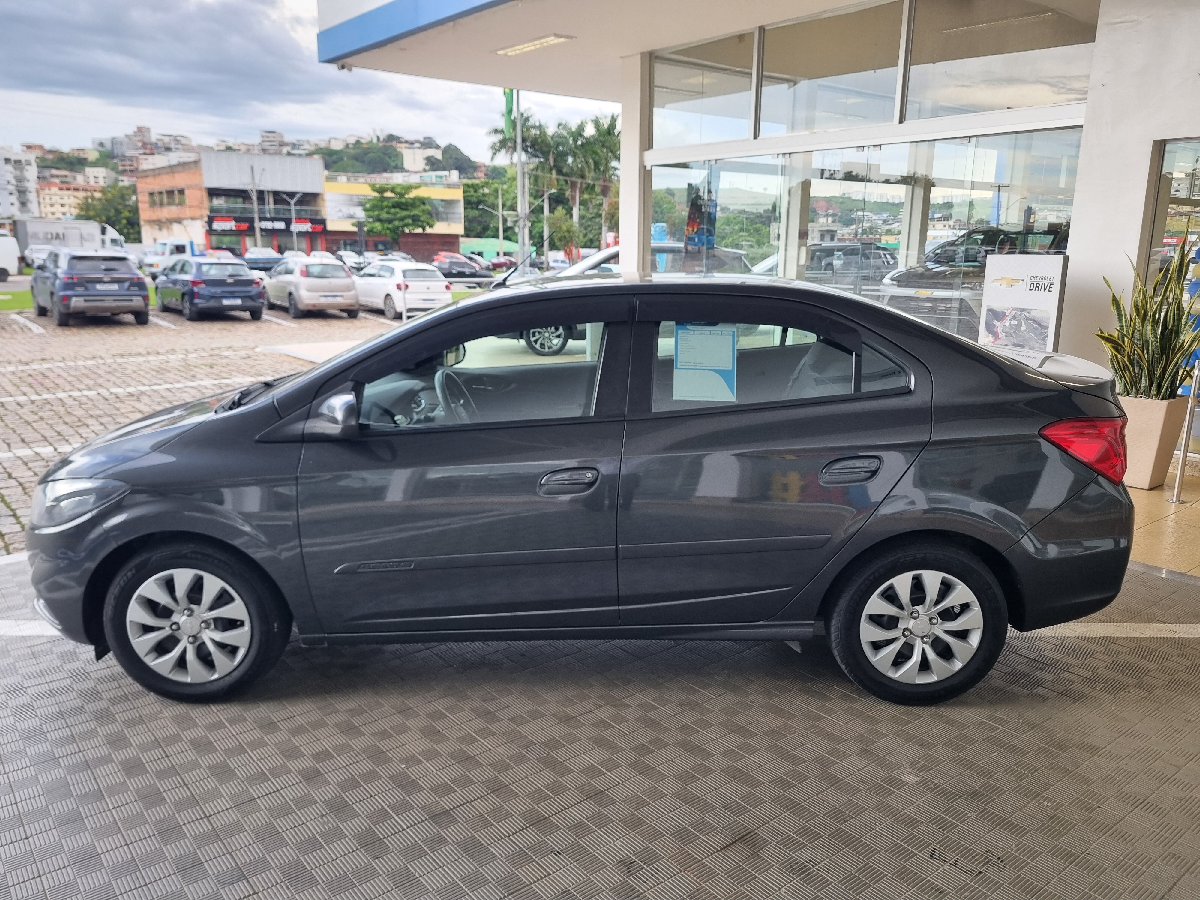 PRISMA 1.4 MPFI LT 8V FLEX 4P MANUAL