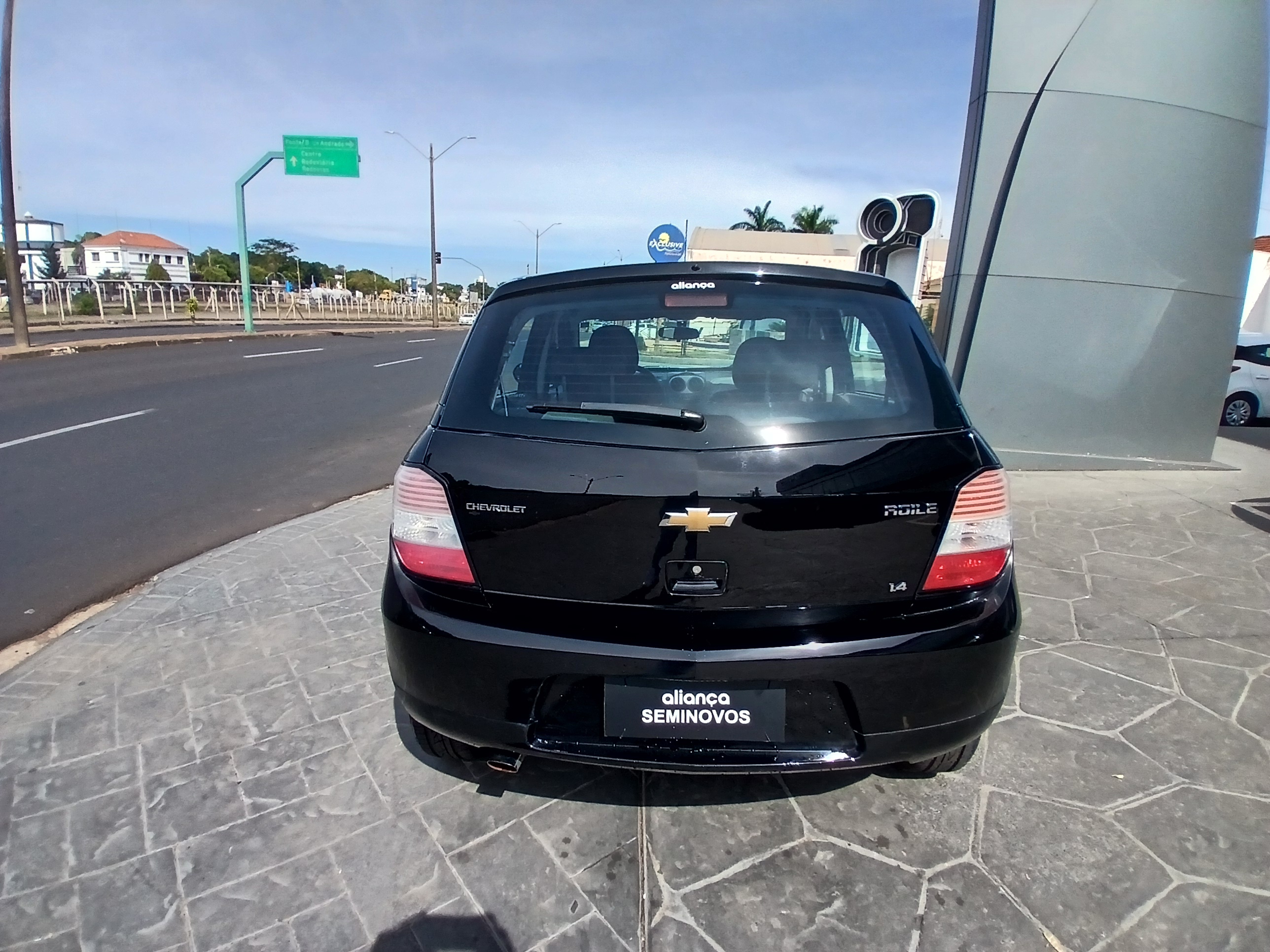 AGILE 1.4 MPFI LTZ 8V FLEX 4P MANUAL3
