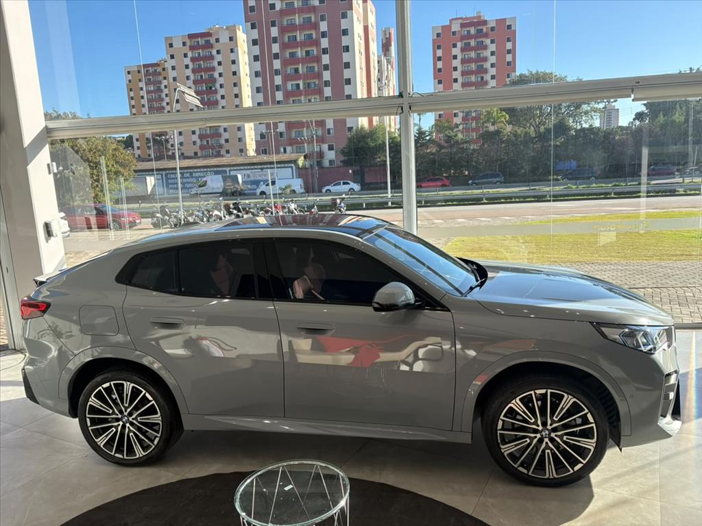 BMW-X2-2.0 TURBO GASOLINA XDRIVE20I M SPORT STEPTRONIC