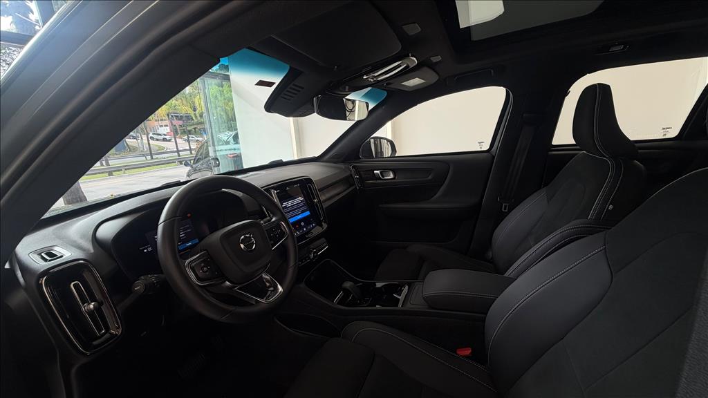 XC40 P8 RECHARGE TWIN ELECTRIC ULTIMATE AWD7
