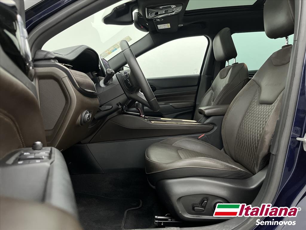 COMMANDER 1.3 T270 TURBO FLEX OVERLAND AT611