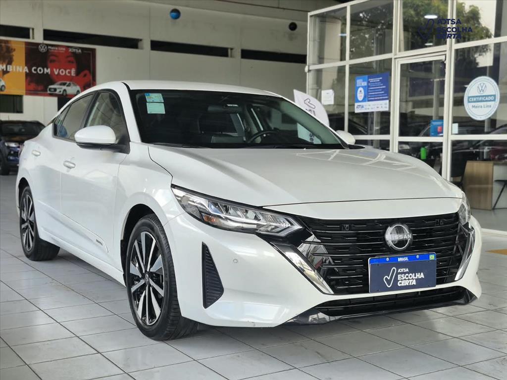 Nissan SENTRA 2025