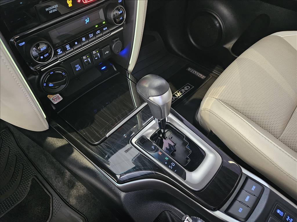 HILUX SW4 2.8 D-4D TURBO DIESEL DIAMOND 7L 4X4 AUTOMÁTICO10