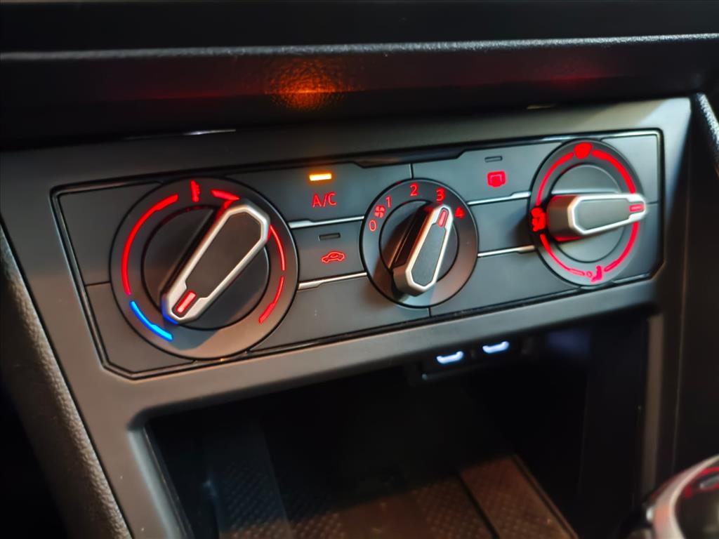 VW - Volkswagen-NIVUS-1.0 200 TSI TOTAL FLEX COMFORTLINE AUTOMÁTICO