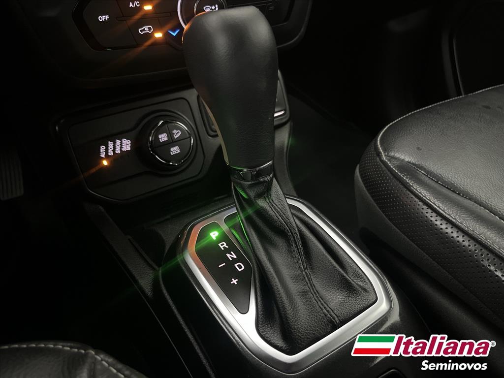 RENEGADE 1.3 T270 TURBO FLEX S 4X4 AT911