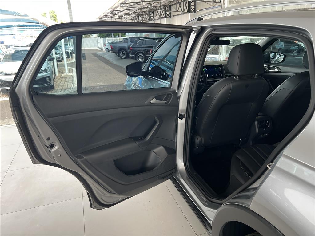 T-CROSS 1.4 250 TSI TOTAL FLEX HIGHLINE AUTOMÁTICO16