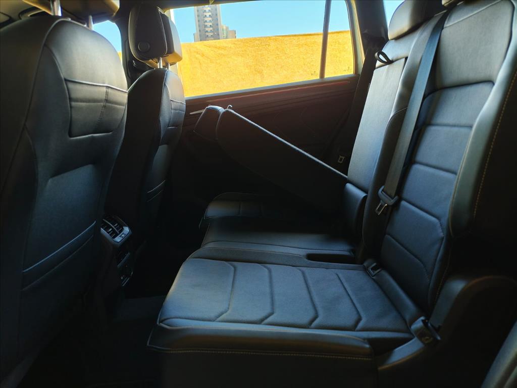 TIGUAN 2.0 300 TSI GASOLINA ALLSPACE R-LINE AUTOMÁTICO