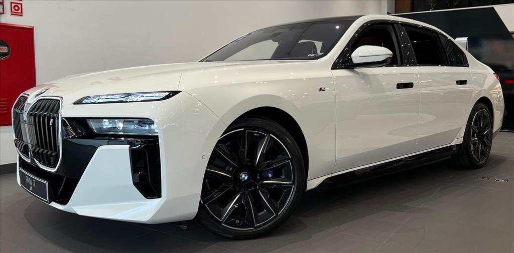 ELÉTRICO XDRIVE60 M SPORT