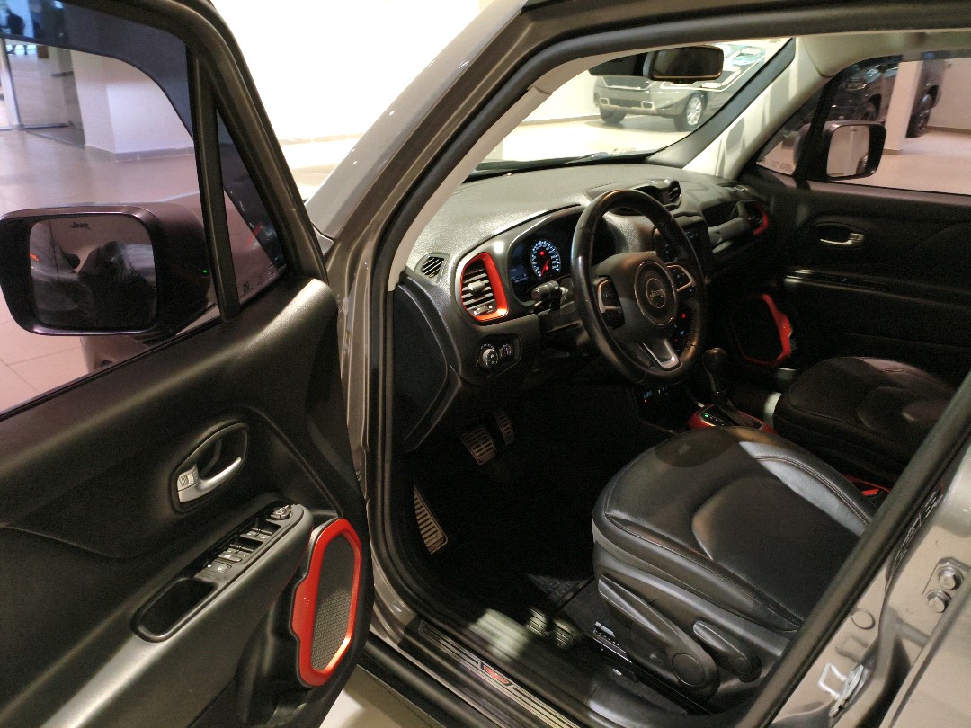 RENEGADE 2.0 16V TURBO DIESEL TRAILHAWK 4P 4X4 AUTOMÁTICO13