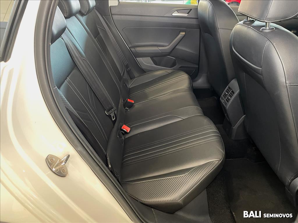 NIVUS 1.0 200 TSI TOTAL FLEX HIGHLINE AUTOMÁTICO15