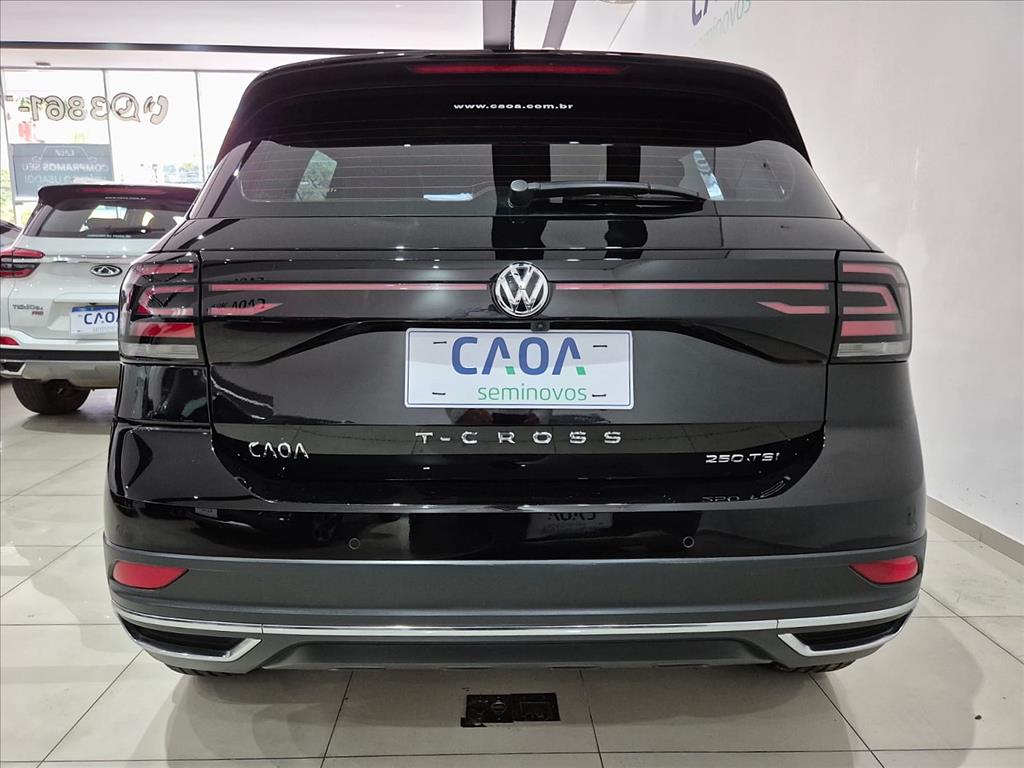 VW - Volkswagen-T-CROSS-1.4 250 TSI TOTAL FLEX HIGHLINE AUTOMÁTICO