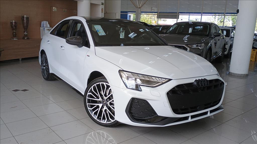 A3 2.0 40 TFSI GASOLINA SEDAN PERFORMANCE BLACK S-TRONIC