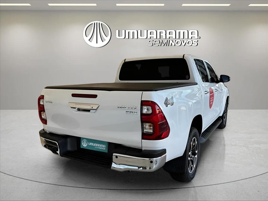 HILUX 2.8 D-4D TURBO DIESEL CD SRX 4X4 AUTOMÁTICO4