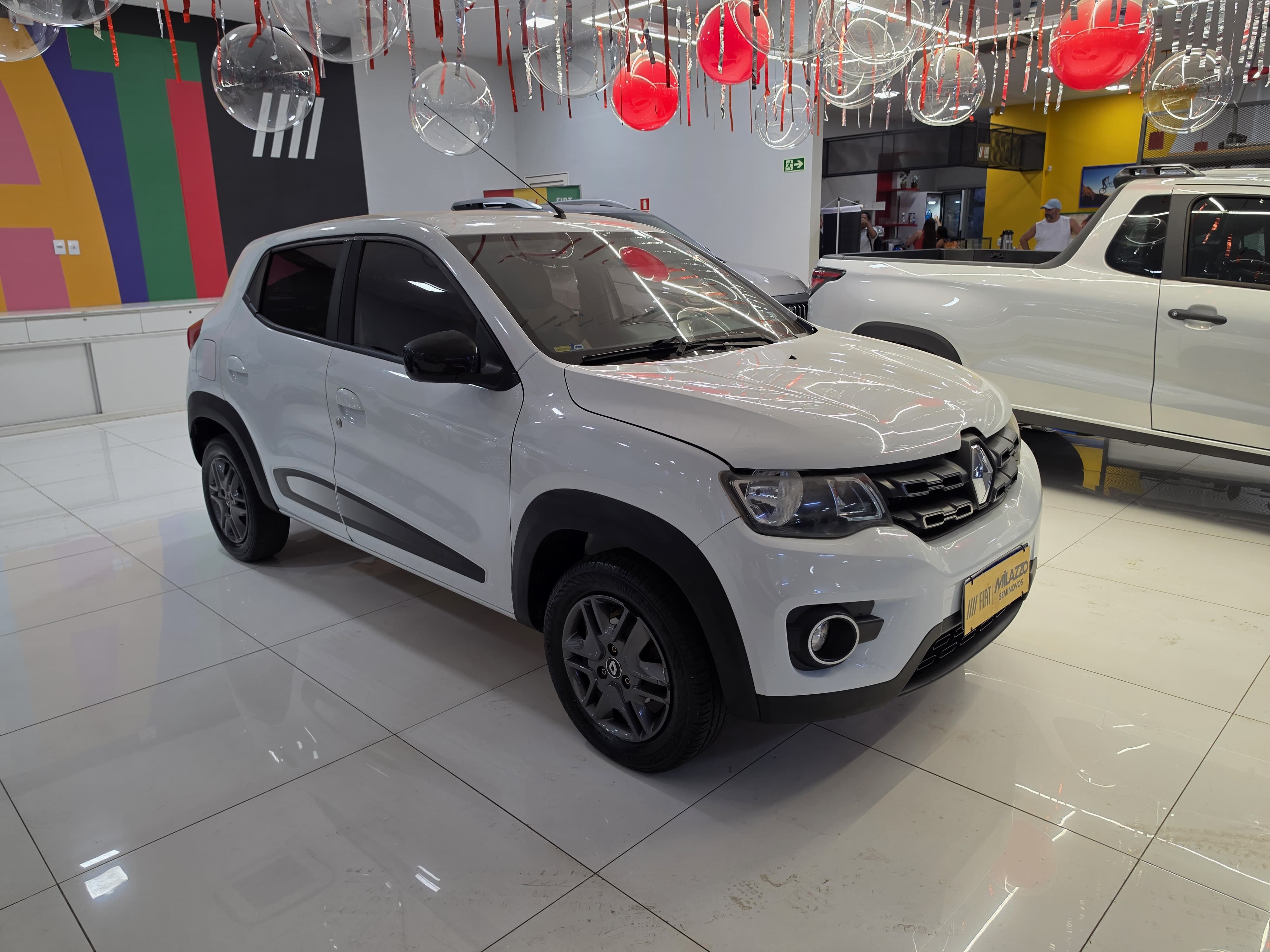 KWID 1.0 12V SCE FLEX INTENSE MANUAL2