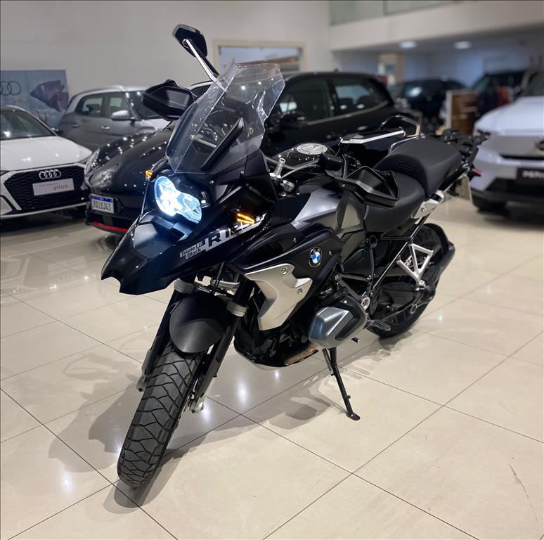R 1250 GS PREMIUM TRIPLE BLACK5