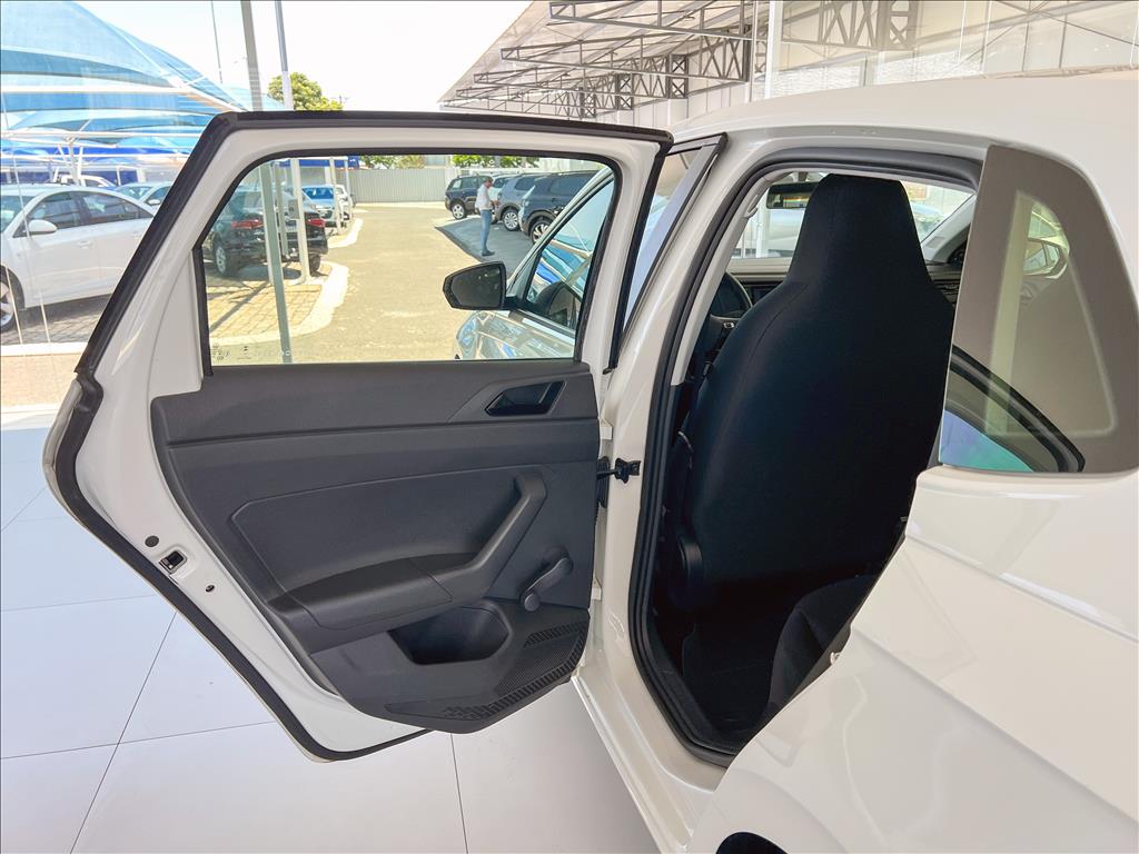 POLO 1.0 MPI TRACK MANUAL16