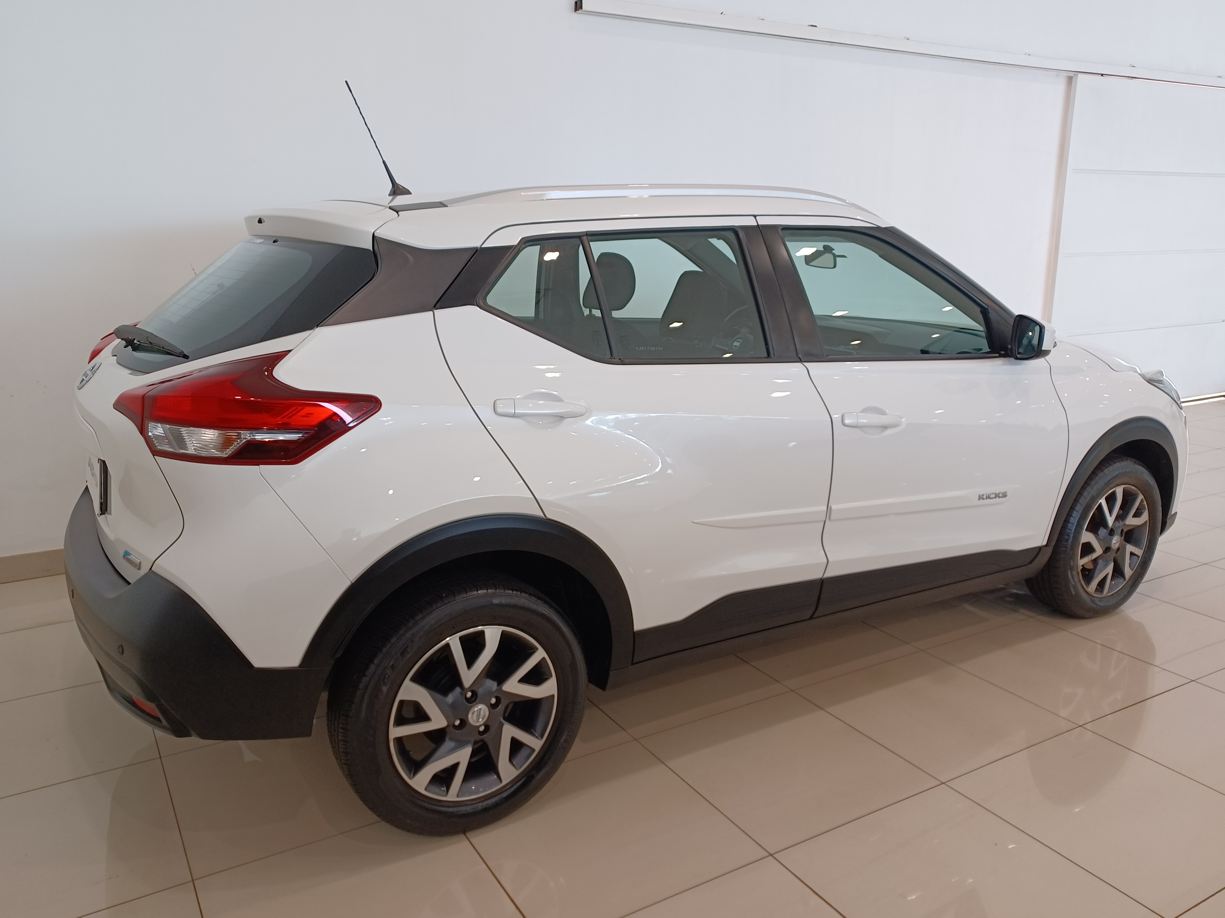 Nissan-KICKS-1.6 16V FLEXSTART S 4P XTRONIC