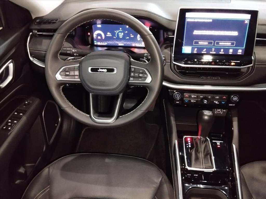 COMMANDER 1.3 T270 TURBO FLEX LONGITUDE AT610