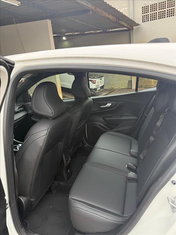 FASTBACK 1.0 TURBO 200 HYBRID IMPETUS CVT5