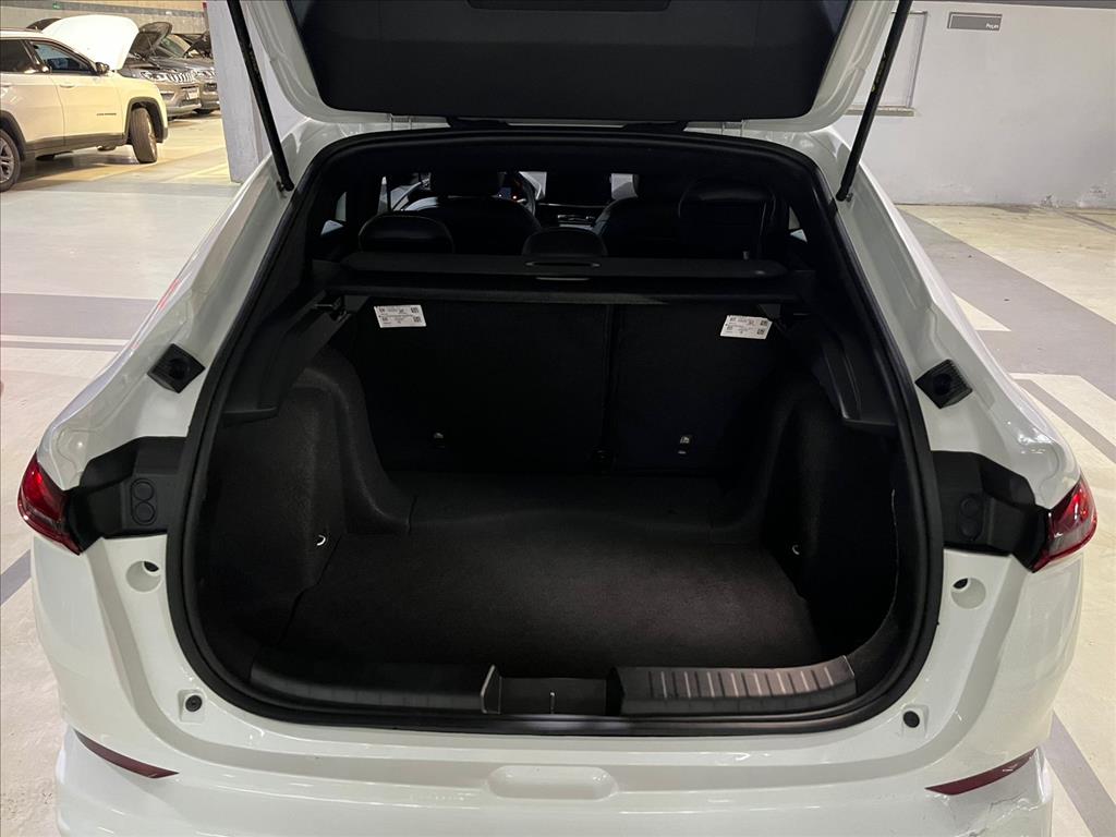 FASTBACK 1.0 TURBO 200 HYBRID IMPETUS CVT10