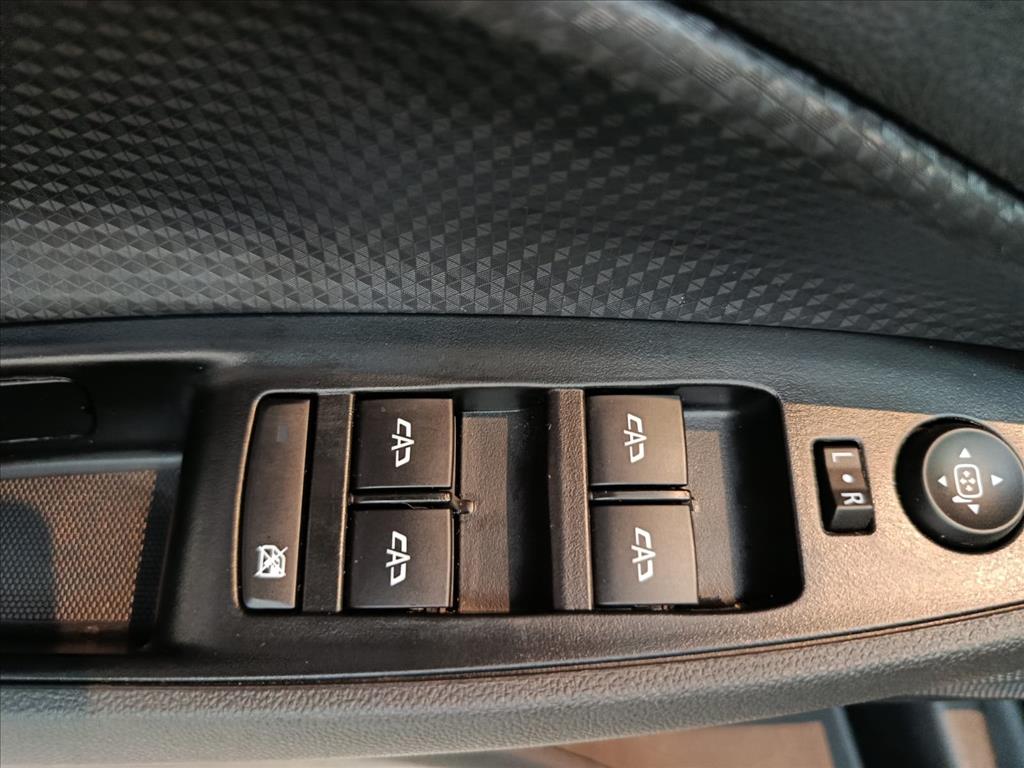 ONIX 1.0 TURBO FLEX LT MANUAL9