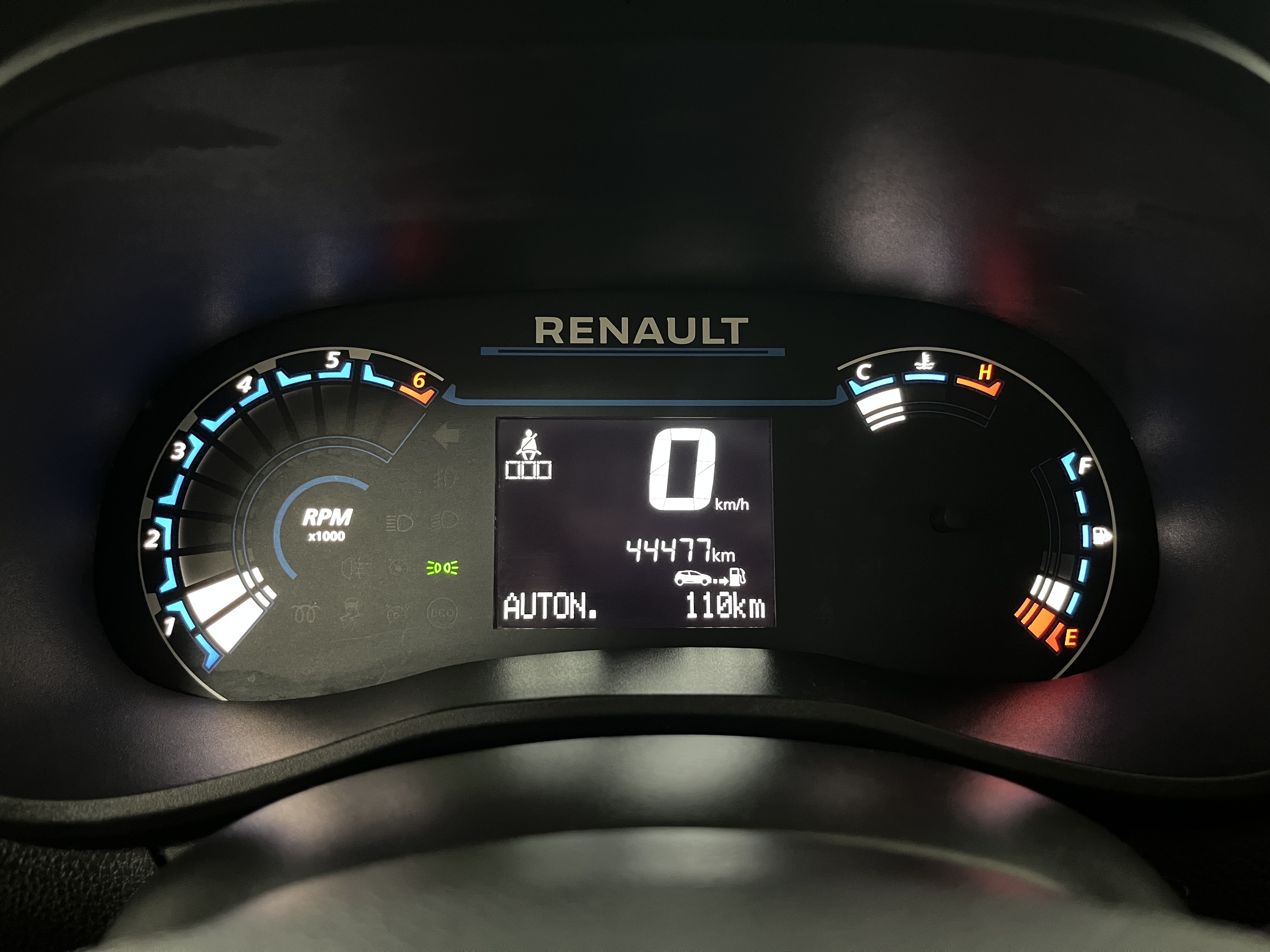 KWID 1.0 12V SCE FLEX OUTSIDER MANUAL7