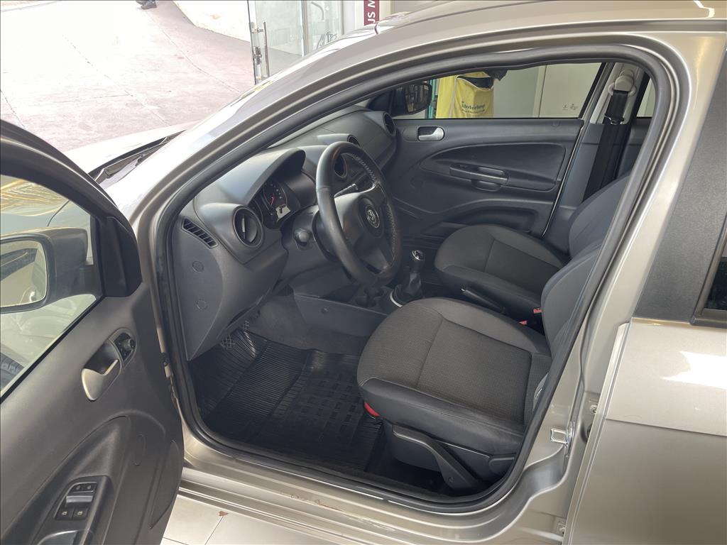 VOYAGE 1.6 MI 8V FLEX 4P MANUAL VOYAGE 1.6 MI 8V FLEX 4P MANUAL