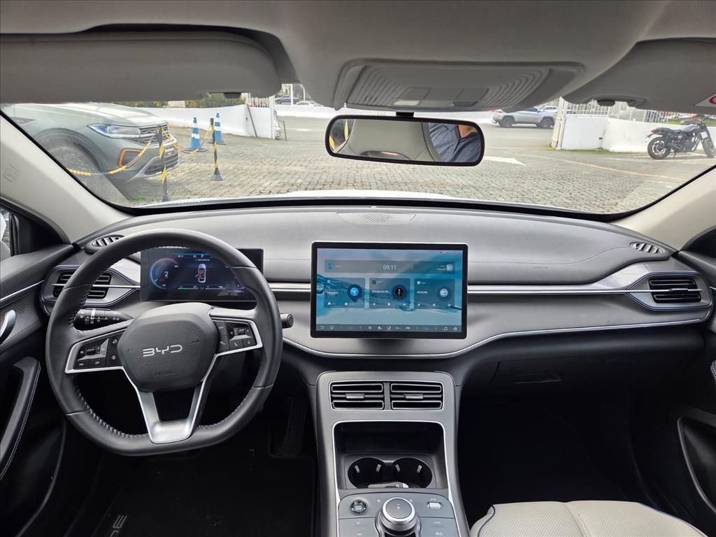 KING 1.5 DM-I PHEV GS AUTOMÁTICO6