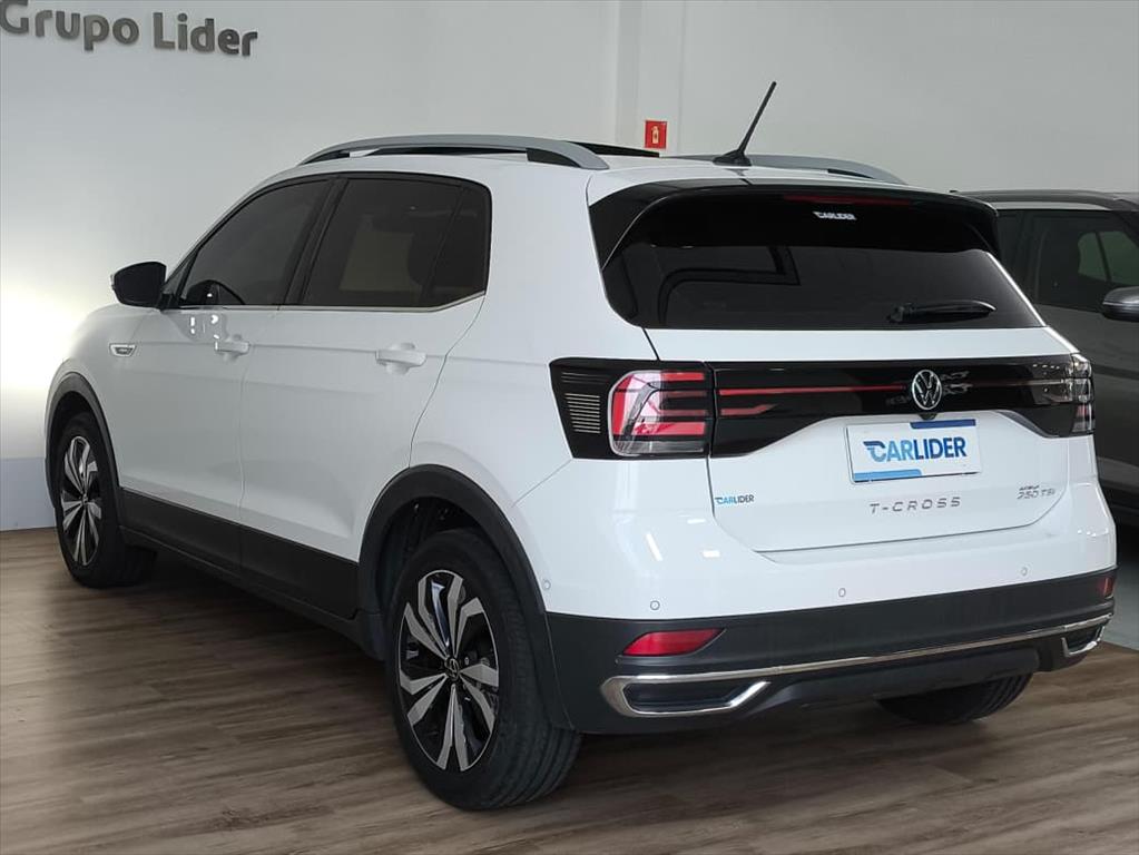 T-CROSS 1.4 250 TSI TOTAL FLEX HIGHLINE AUTOMÁTICO16