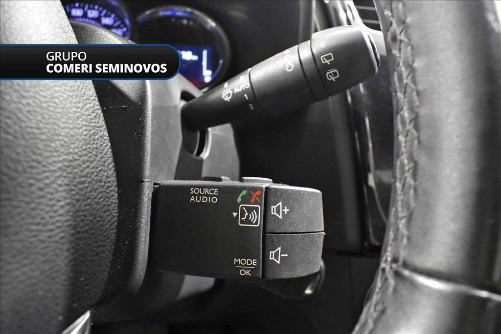 SANDERO 1.6 16V SCE FLEX INTENSE X-TRONIC