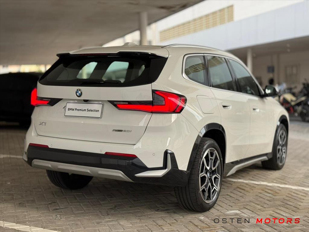 BMW-X1-2.0 16V TURBO GASOLINA SDRIVE20I X-LINE STEPTRONIC