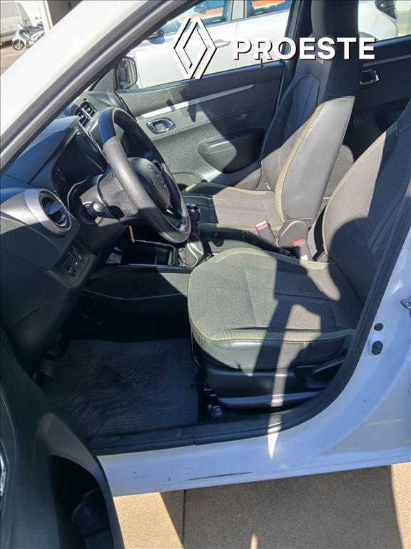 KWID 1.0 12V SCE FLEX OUTSIDER MANUAL