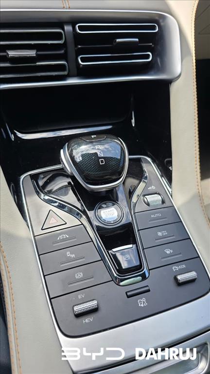 SONG PLUS 1.5 DM-I HÍBRIDO AUTOMÁTICO6