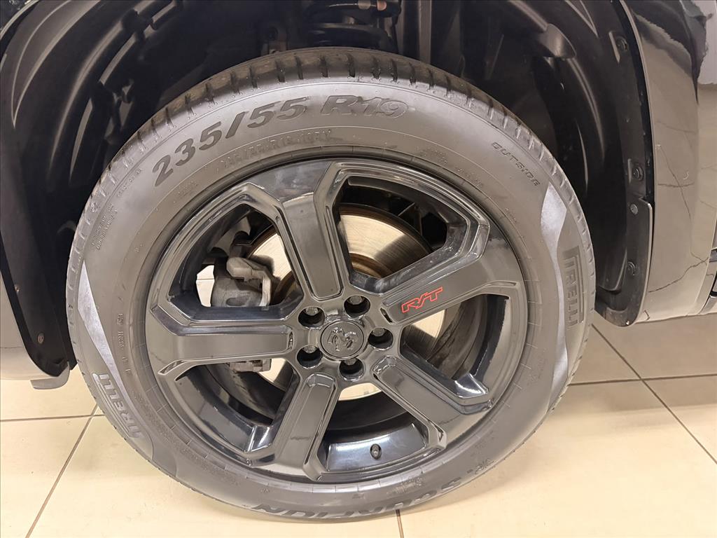 RAMPAGE 2.0 TURBO DIESEL REBEL 4X4 AUTOMÁTICO3