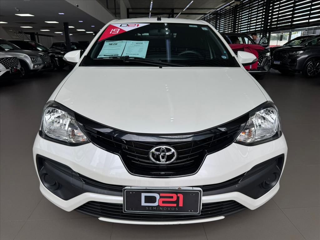 Toyota-ETIOS-1.5 X PLUS 16V FLEX 4P AUTOMÁTICO