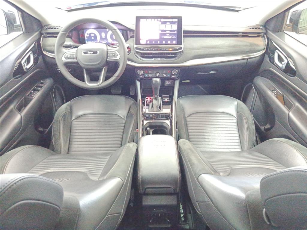 COMMANDER 1.3 T270 TURBO FLEX LIMITED AT68