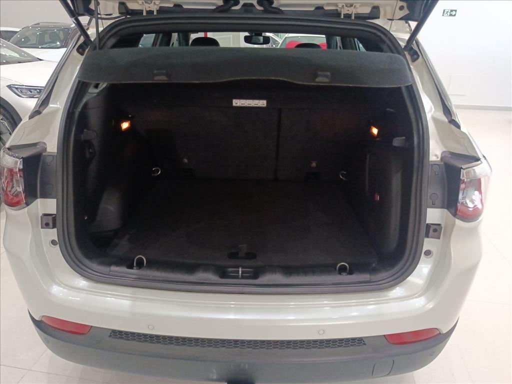 COMPASS 2.0 16V DIESEL LIMITED 4X4 AUTOMÁTICO11