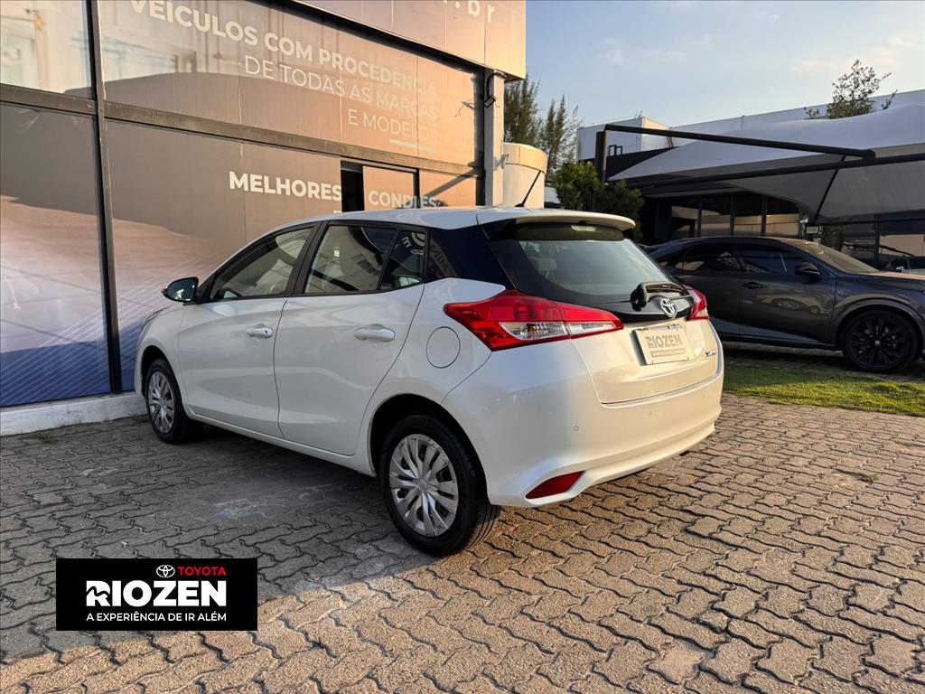 YARIS 1.3 16V FLEX XL LIVE MULTIDRIVE3
