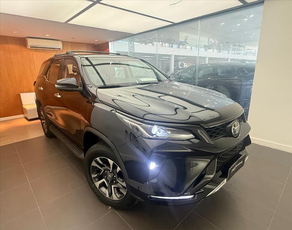 HILUX SW4 2.8 D-4D TURBO DIESEL SRX PLATINUM 4X4 AUTOMÁTICO