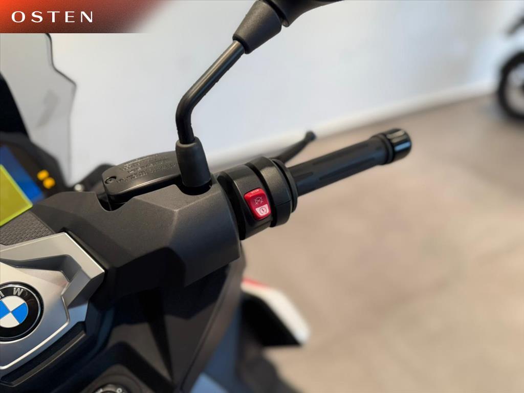 BMW Motorrad-C-400 X SPORT