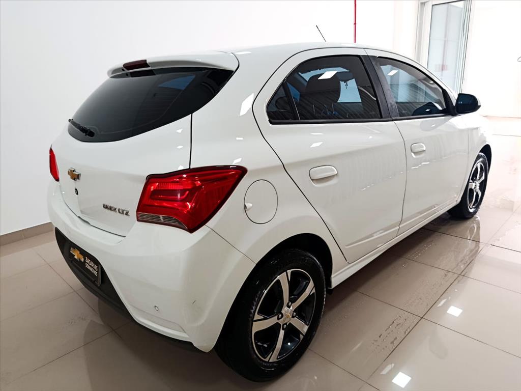 ONIX 1.4 MPFI LTZ 8V FLEX 4P AUTOMÁTICO4