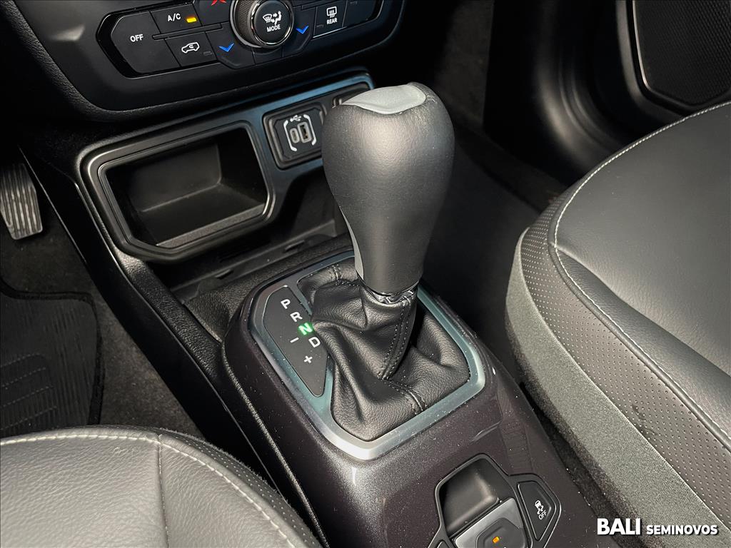 RENEGADE 1.3 T270 TURBO FLEX LONGITUDE AT615