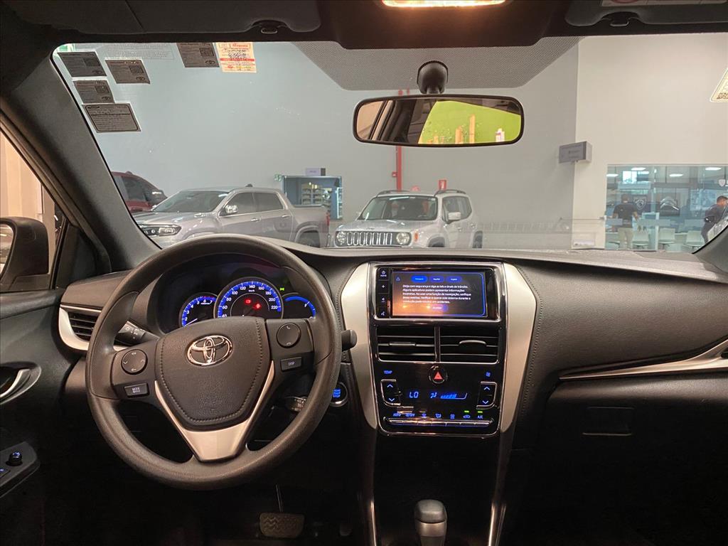 YARIS 1.5 16V FLEX XS CONNECT MULTIDRIVE5