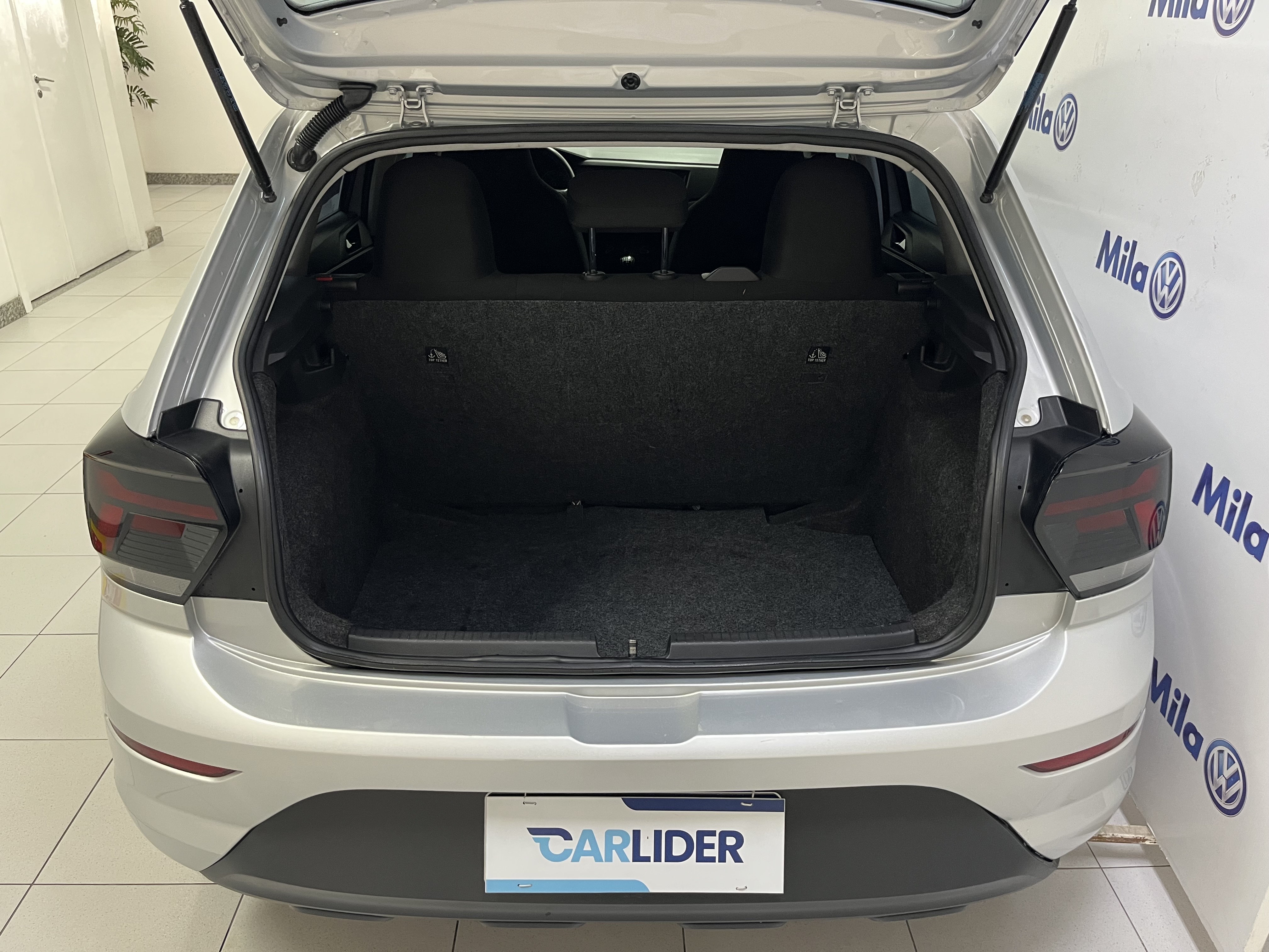 POLO 1.0 MPI TRACK MANUAL6