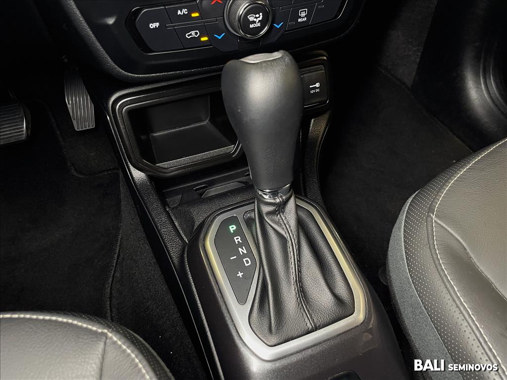 RENEGADE 1.3 T270 TURBO FLEX LONGITUDE AT615