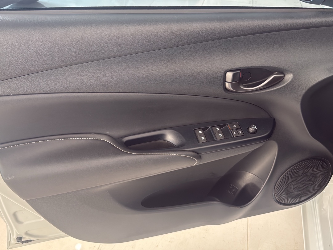 YARIS 1.5 16V FLEX XS MULTIDRIVE8