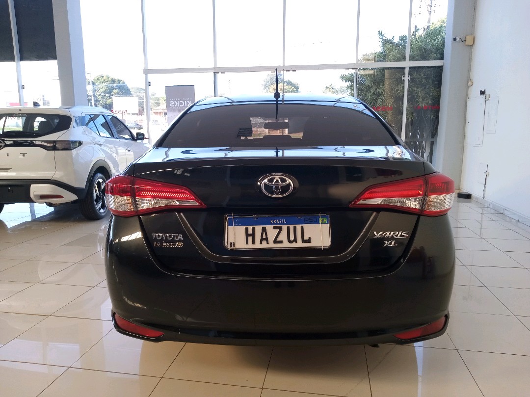 YARIS 1.5 16V FLEX SEDAN XL MULTIDRIVE3