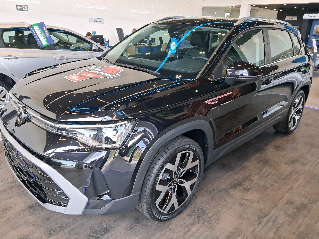 TAOS 1.4 250 TSI TOTAL FLEX HIGHLINE AUTOMÁTICO