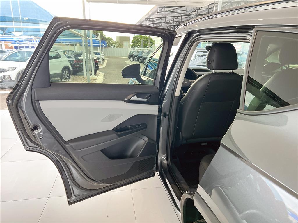 TAOS 1.4 250 TSI TOTAL FLEX COMFORTLINE AUTOMÁTICO15