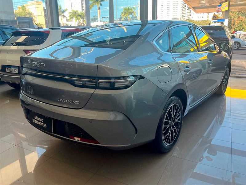 KING 1.5 DM-I PHEV GS AUTOMÁTICO3